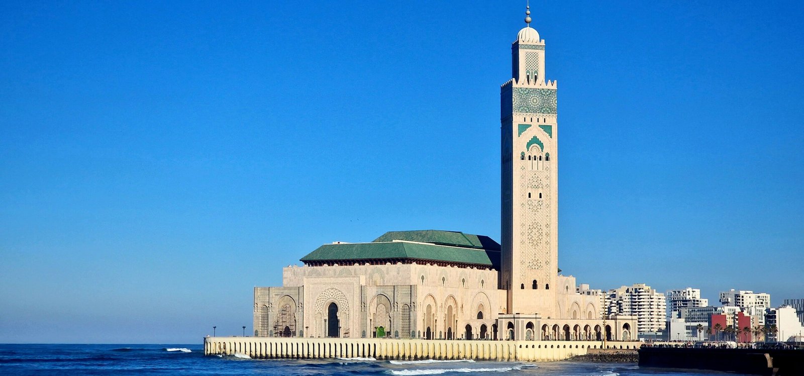 Hassan II Mosque and its minaret on the Atlantic coast of Casablanca